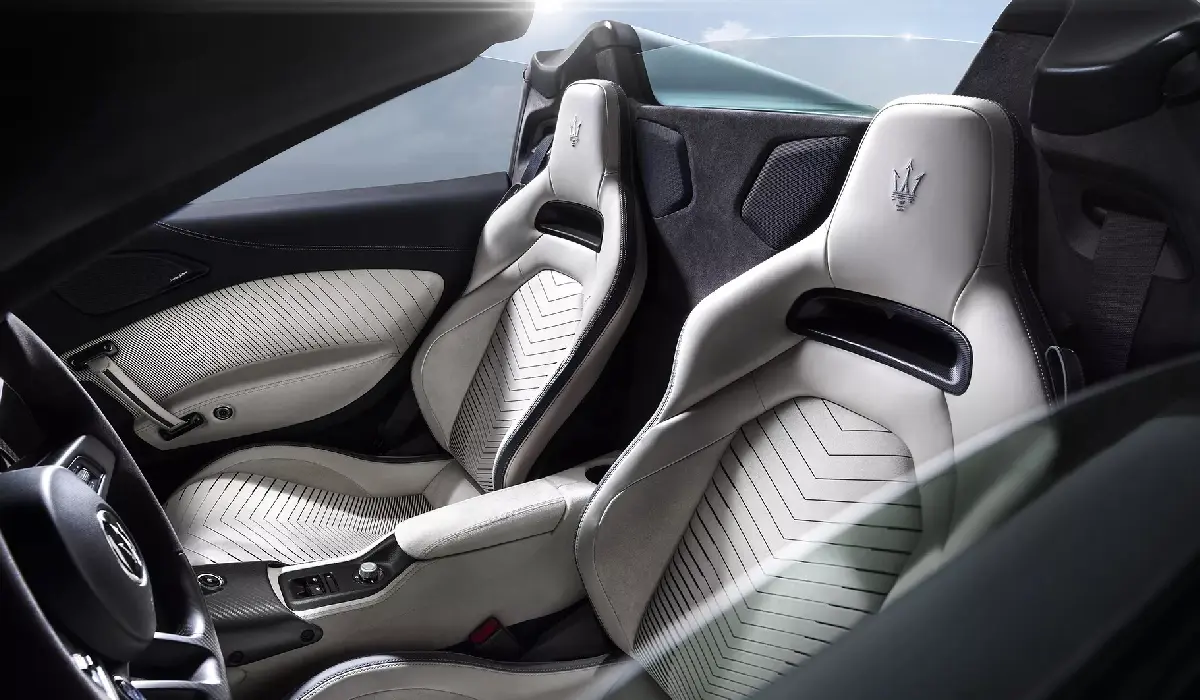 Maserati - MC20 Cielo - Car Rentals Near me - Used Cars Near me - Exclusive Concierge Club.webp